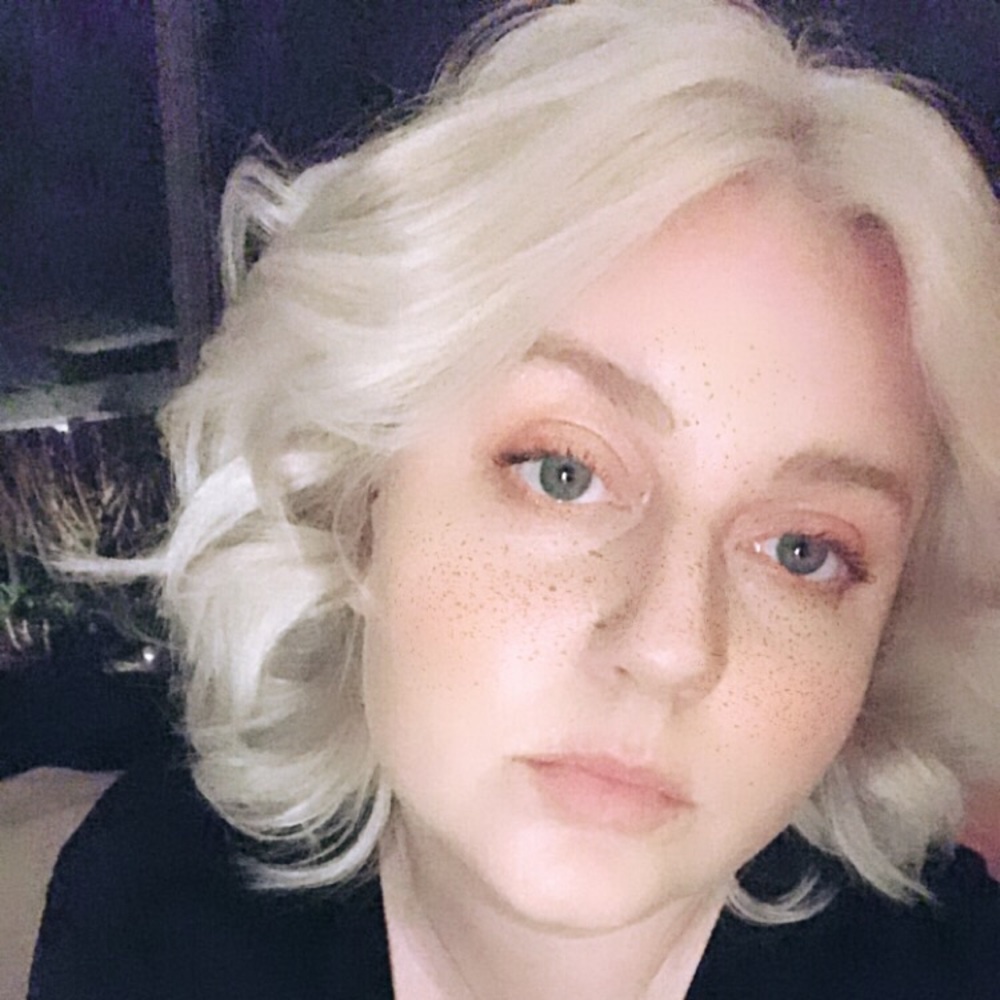 Meet your Posher, Kayla